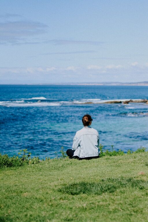 10 Mindful Breaks You Can Take in Five Minutes